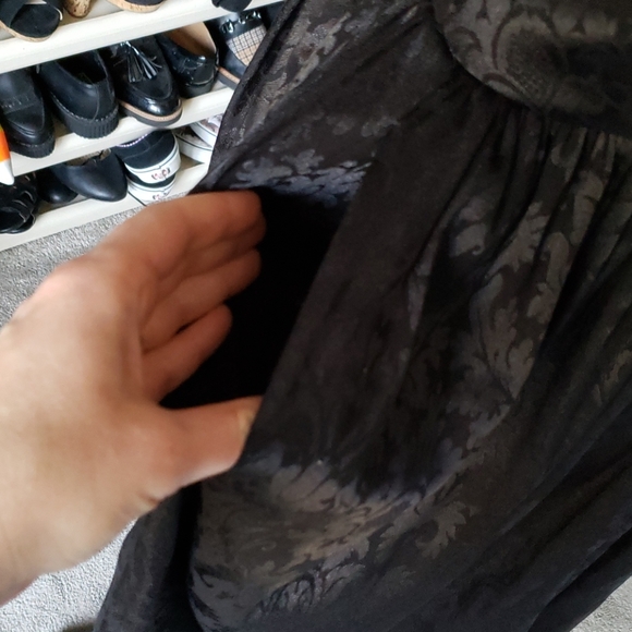 A Classic Paradise Vintage Style Goth Damask Dress - Picture 2 of 5